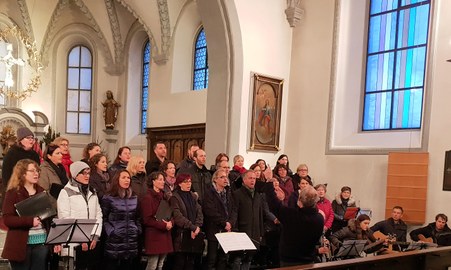 Weihnachtsvorfreuden mit dem Chor Shalom